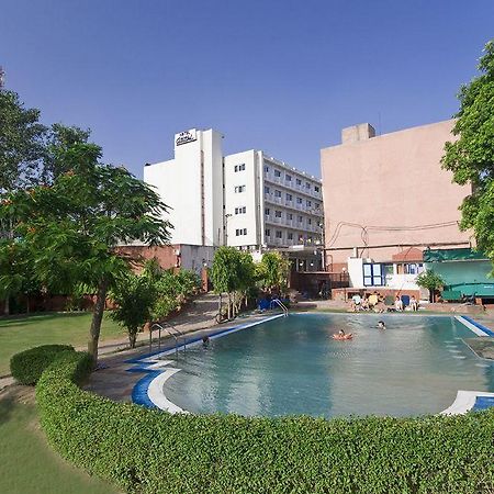 Hotel Atithi Agra (Uttar Pradesh) Exterior foto