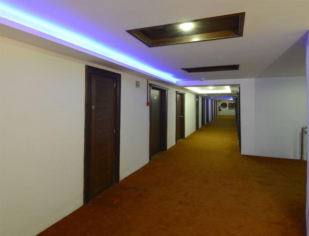 Hotel Atithi Agra (Uttar Pradesh) Exterior foto